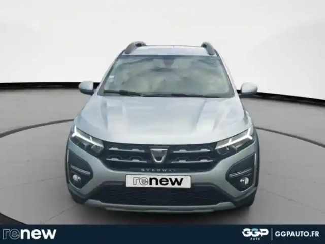 Dacia Sandero 1.0 tce 90ch stepway confort -22 — photo 8