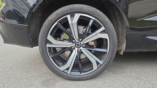 Volvo XC60 T6 Recharge 2.0 Ti 253 Plug in Hybrid 145 AWD Geartronic8 - Plus Style Dark – 2024 – 42063 km – Hybride rechargeable – Boîte Automatique — photo 71