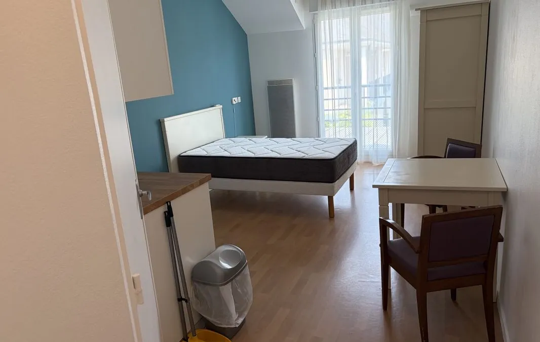 Photo 2