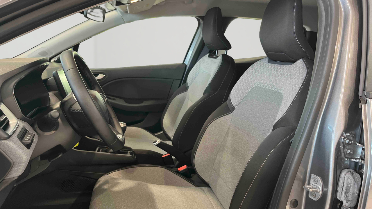 Renault Clio Blue dCi 100 ch GSR2 — photo 11