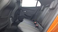 Peugeot 2008 1.2 PureTech 130ch S&S GT EAT8 — photo 10