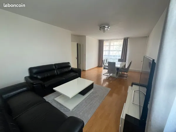 Spacieux appartement F5 proche de toutes commodités
