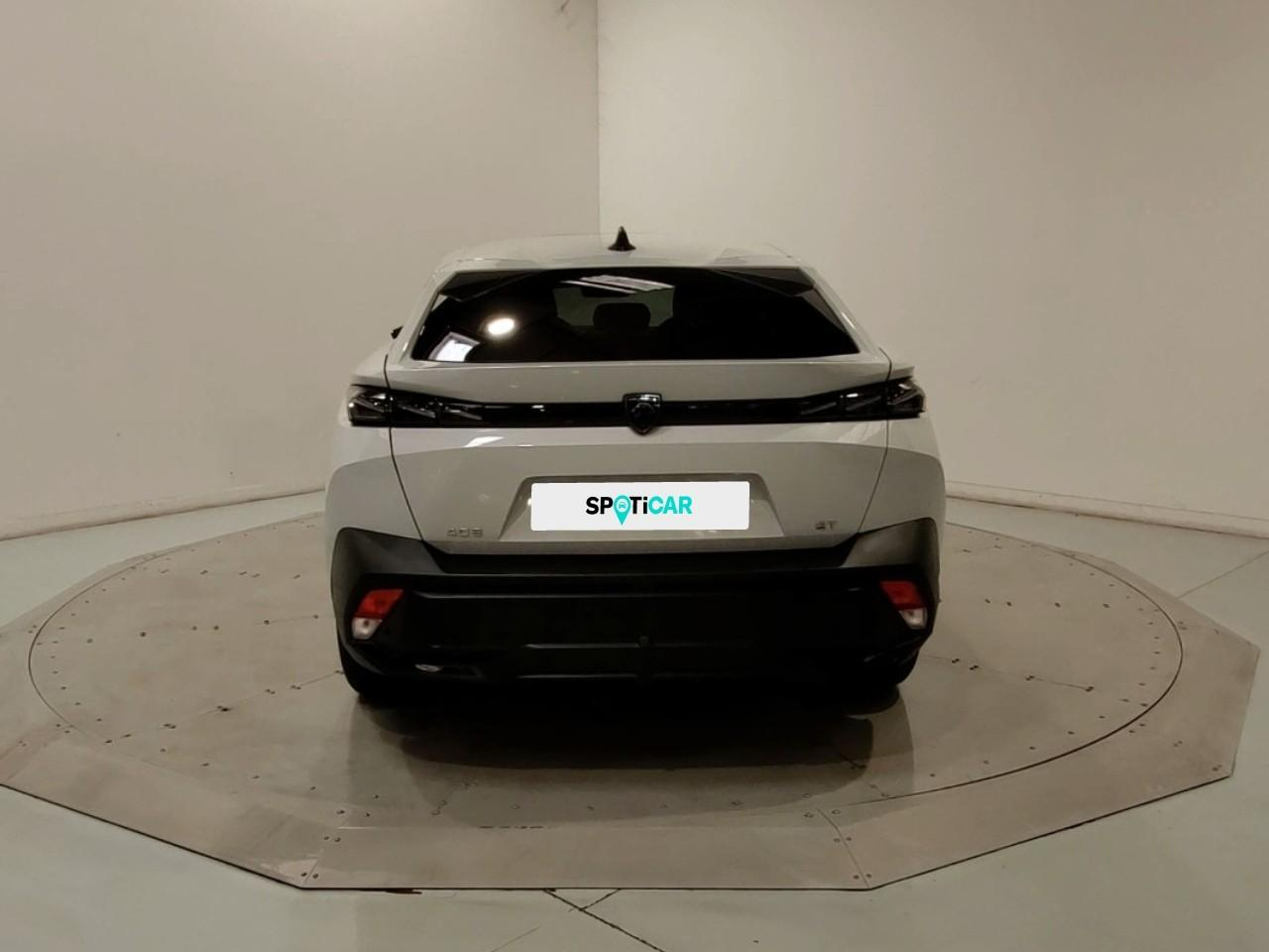 Peugeot 408 hybrid 136 e-dcs6 gt — photo 4