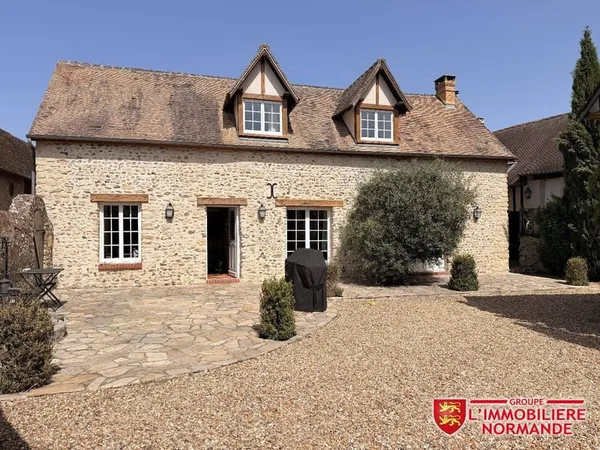 Maison 7 pièces 265 m²