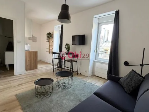 Brest centre - Studio meublé 24 m² - Disponible immédiatement - DPE C