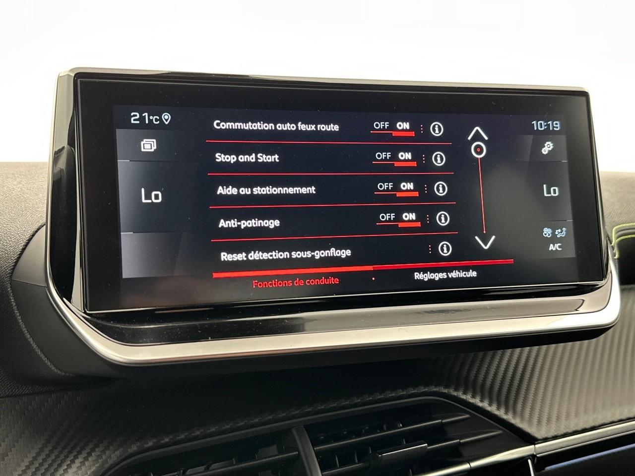Peugeot 2008 puretech 130 s&s eat8 gt — photo 23