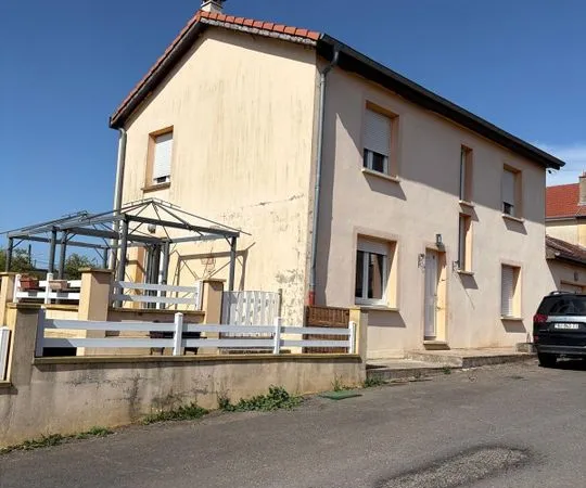 Maison de 140m2 à louer sur Trieux