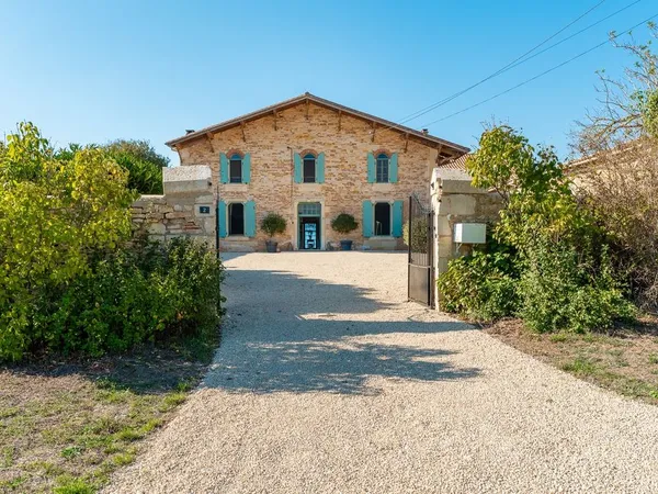 Maison individuelle 9 pièces 350 m²