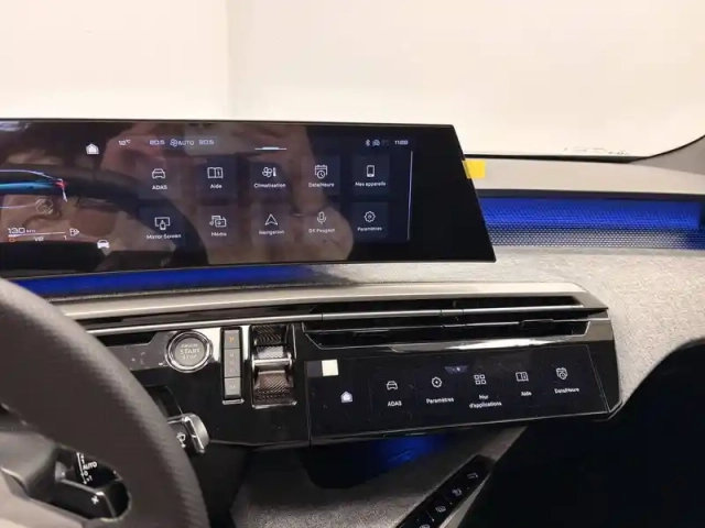 Peugeot 3008 hybrid 145 e-dcs6 — photo 123