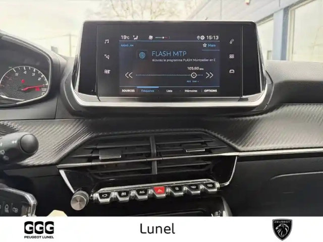 Peugeot 208 puretech 100 s&amp;s bvm6 — photo 55