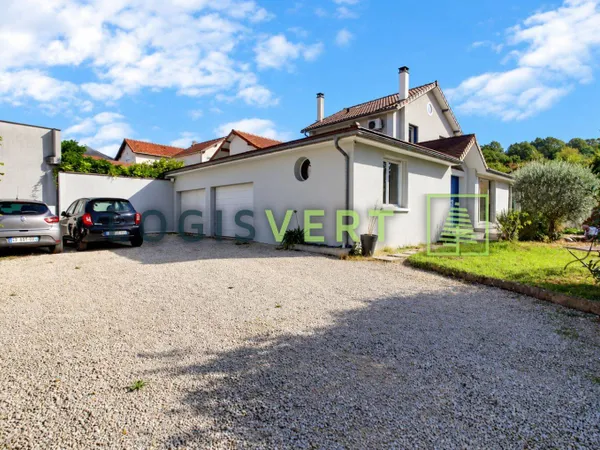 Maison 7 pièces 140 m²