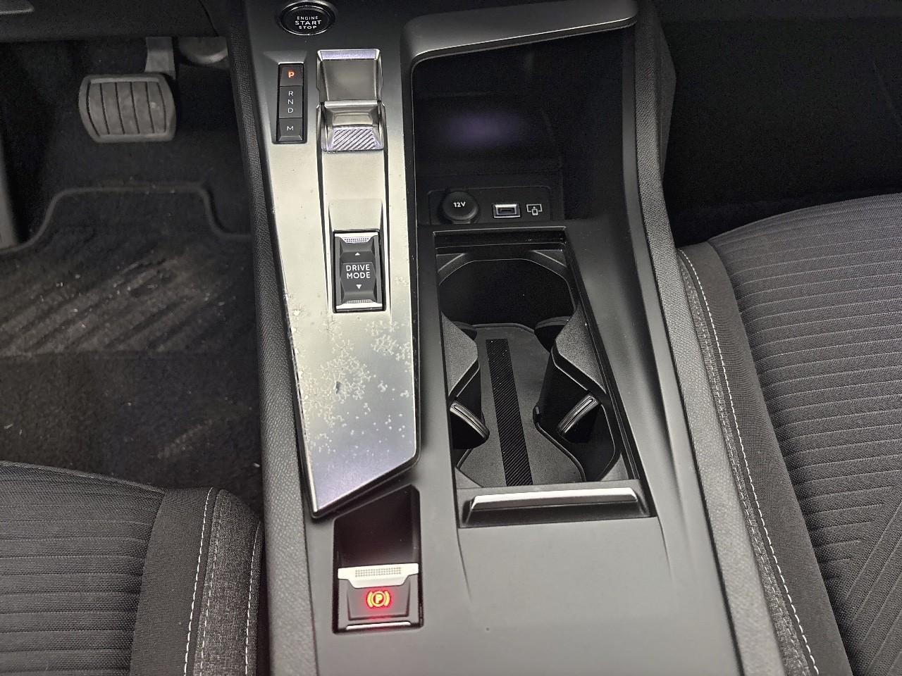 Peugeot 308 bluehdi 130ch s&s eat8 active pack — photo 19