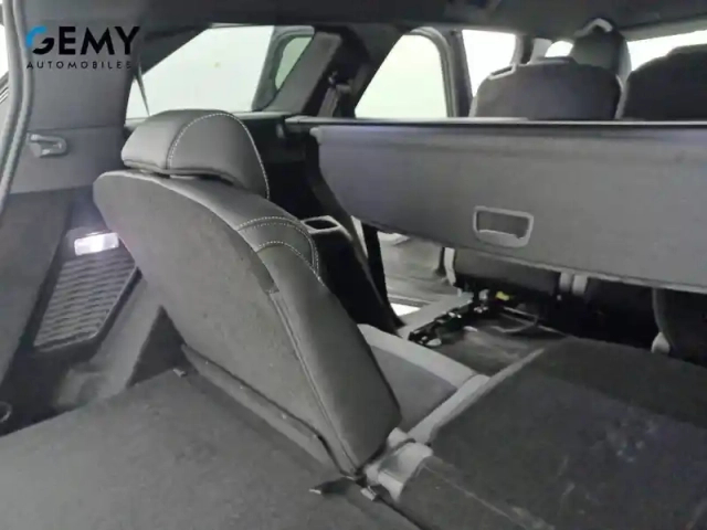 Peugeot 5008 hybrid 145 ch e-dcs6 — photo 13