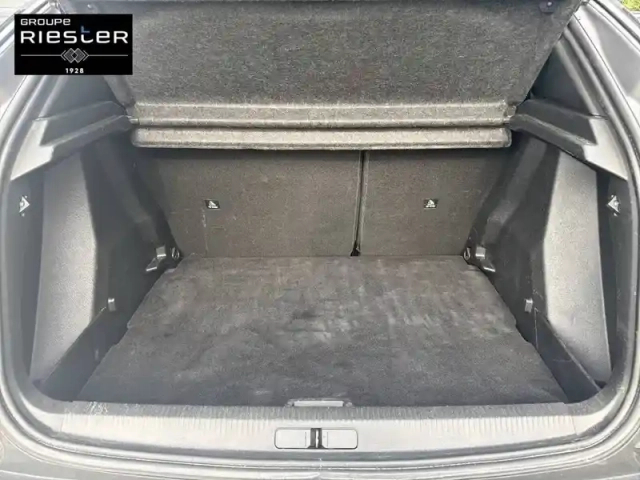 Peugeot 2008 puretech 100 s&amp;s bvm6 — photo 6