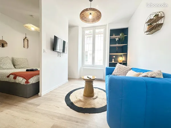 Studio meublé rénové à neuf - Gonfaron Centre
