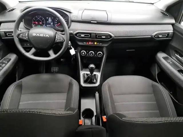 Dacia Sandero eco-g 100 — photo 40