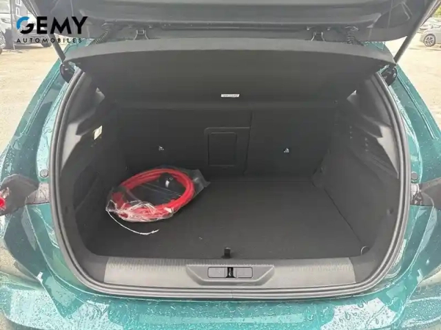 Peugeot 308 electrique 55 kwh 156ch — photo 40