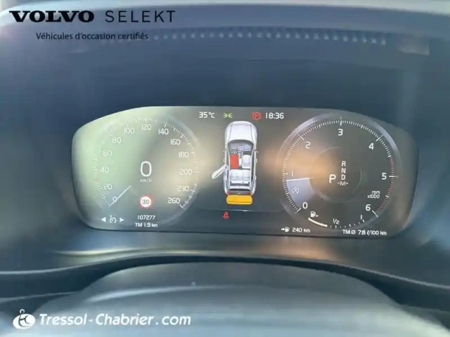 Volvo Xc40 d4 awd adblue 190 ch geartronic 8 first edition — photo 21