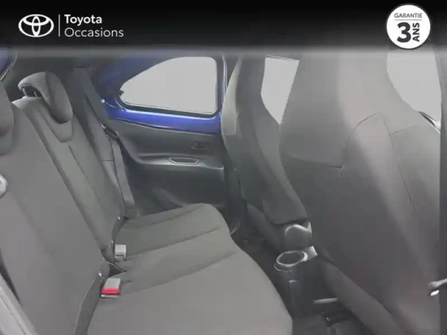 Toyota Aygo x 1.0 vvt-i 72ch dynamic my24 — photo 7