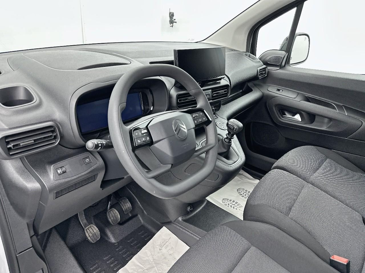 Citroën Berlingo van m diesel 100 ch manuelle — photo 8