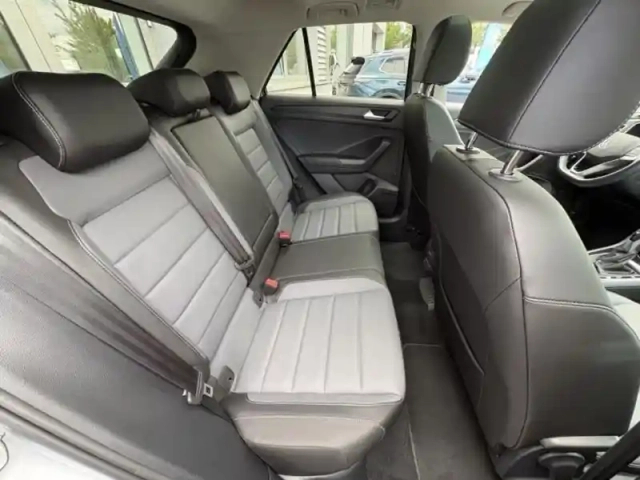Volkswagen T-Roc 1.5 tsi evo 150ch style exclusive dsg7 — photo 10