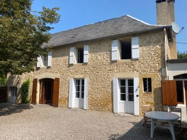Maison 200 m²