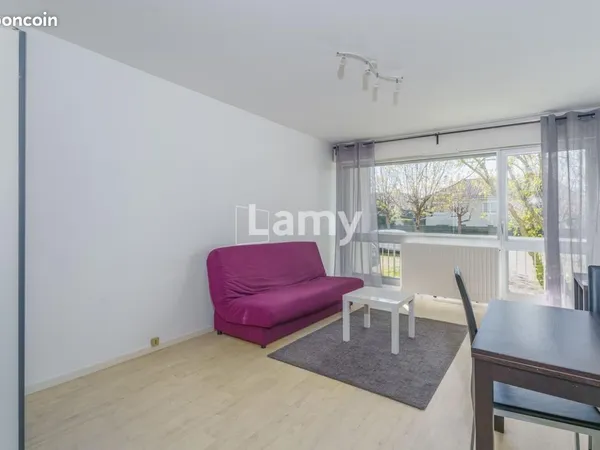 Parking 37 m²