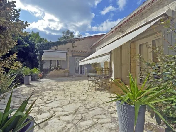 Maison 6 pièces 190 m²