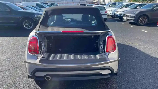 Mini Mini cabriolet cooper 136 ch dkg7 — photo 12