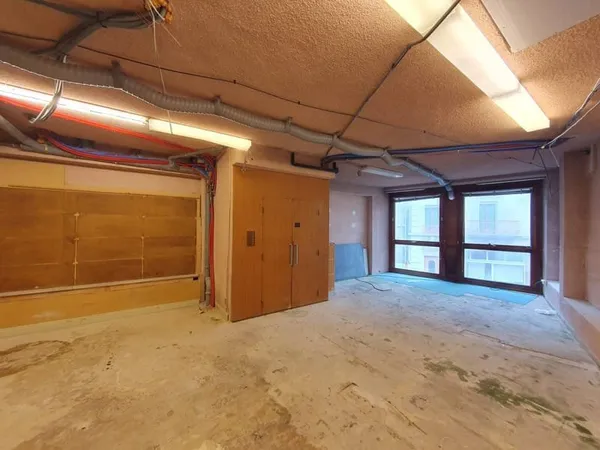 Local commercial 103 m²