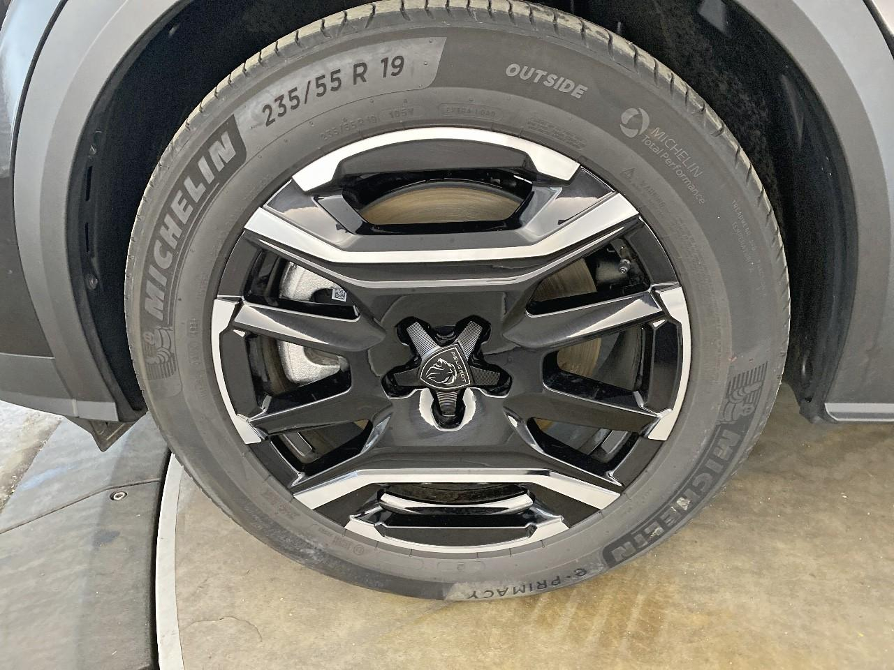 Peugeot 3008 electrique 210 ch 73 kwh allure — photo 11