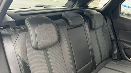 Peugeot 3008 1.6 Hybrid 225 e-EAT8 - Allure – 2021 – 89173 km – Hybride rechargeable – Boîte Automatique — photo 30
