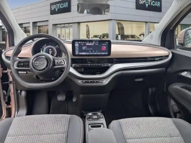 Fiat 500 e 118ch icône — photo 8