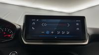 Peugeot 208 1.2 100ch S&S Style — photo 18