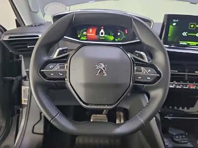 Peugeot 2008 puretech 130 s&amp;s eat8 — photo 29