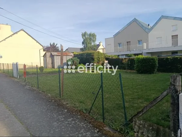 Terrain 305 m²