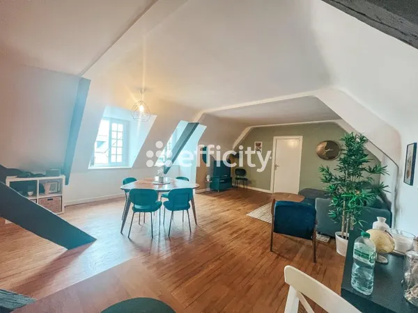 Appartement 3 pièces 81 m²