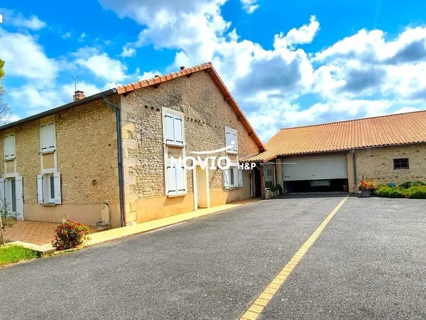 Maison 7 pièces 230 m²