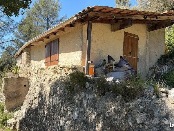 Bien agricole et foncier Vente Belgentier 3p 60m² 100000€