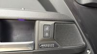 Land-Rover Defender 110 2.0 P300e PHEV X-Dynamic SE — photo 31