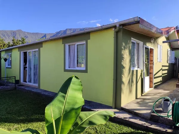 À VENDRE - MAISON F4 | LES MAKES - 97421