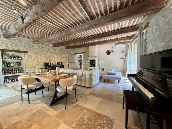 Maison 5 pièces 163 m²