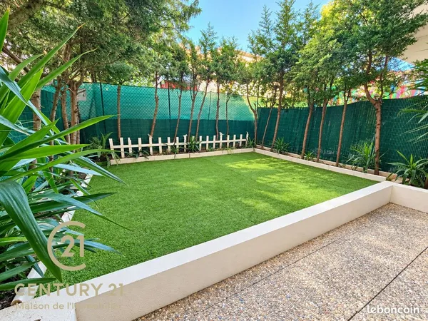 NICE/VALROSE - Magnifique 3p parfait état avec jardin