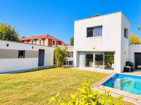 Villa 4 pièces 108 m²