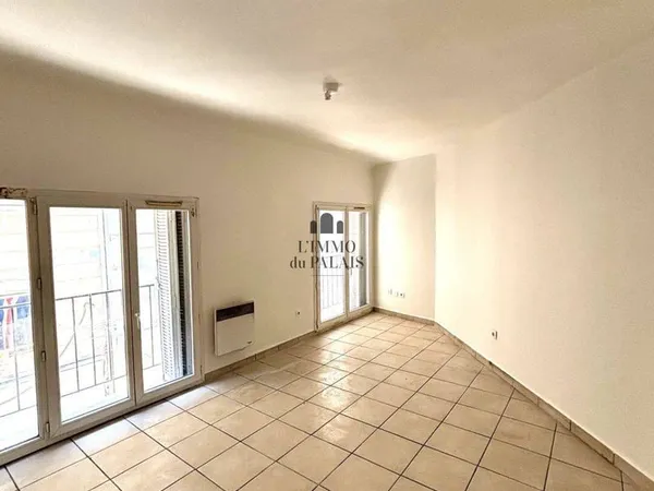 Studio 1 pièce 17 m²