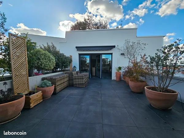 ​T2 d'exception 67m² - Terrasse et loggia de 53m² sans vis-à-vis - DPE B