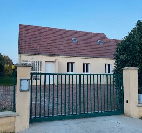 Votre local professionnel clé en main à 10 minutes d'Avallon ( Saint père)
