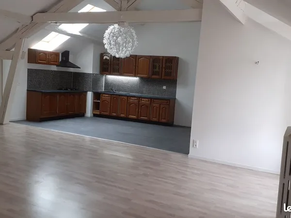 Grand loft à Prauthoy
