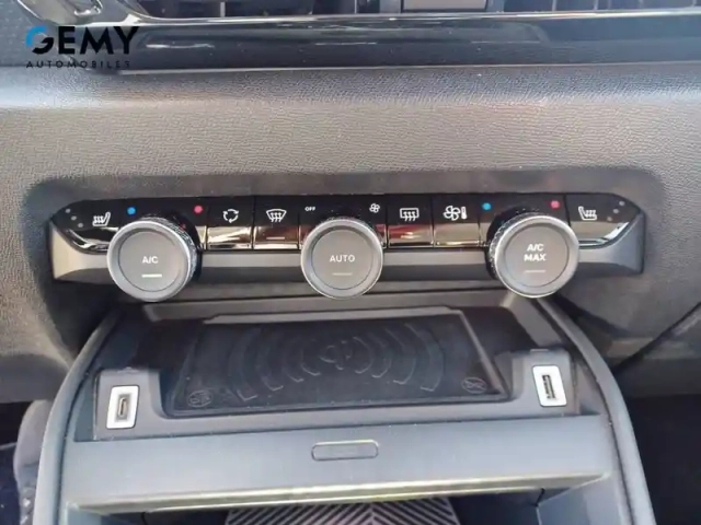 Citroën C4 puretech 155 s&amp;s eat8 — photo 20
