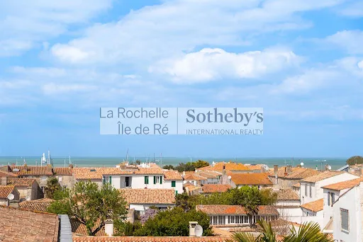 Appartement 7 pièces 149 m²